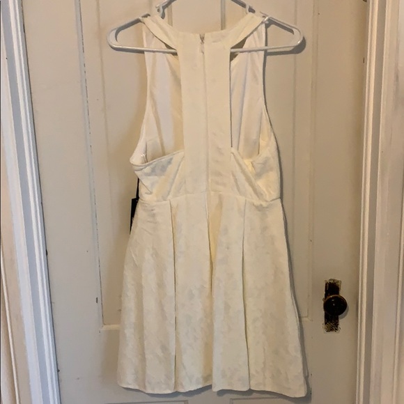 White racer back lace dress - Picture 2 of 2